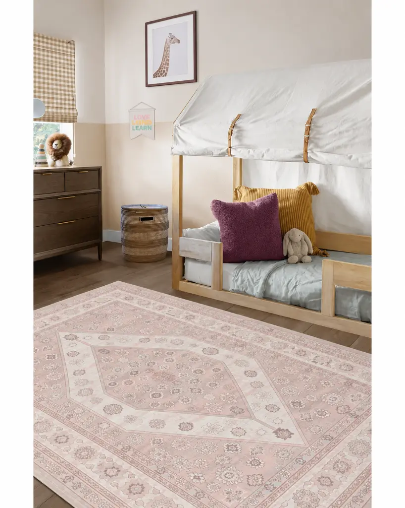 lianna b room.webp